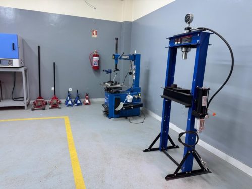 02-Lab.-de-Engenharia-Mecanica-Universidade-Wutivi