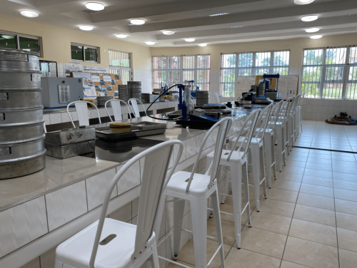 02-Laboratorio-de-Engenharias-Universidade-Wutivi