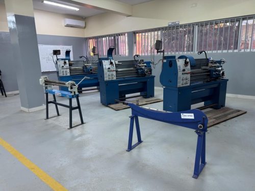 03-Lab.-de-Engenharia-Mecanica-Universidade-Wutivi