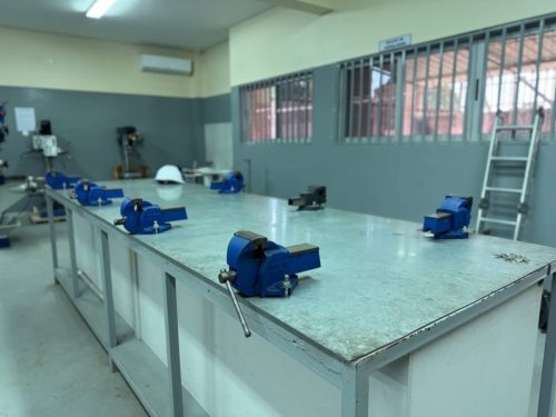 05-Lab.-de-Engenharia-Mecanica-Universidade-Wutivi