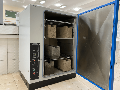 06-Laboratorio-de-Engenharias-Universidade-Wutivi