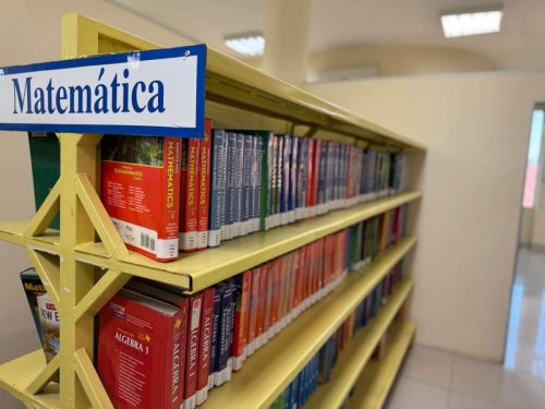 11-Biblioteca-do-Povo-Universidade-Wutivi