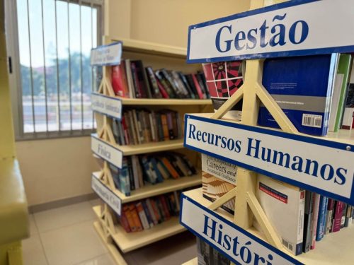 13-Biblioteca-do-Povo-Universidade-Wutivi